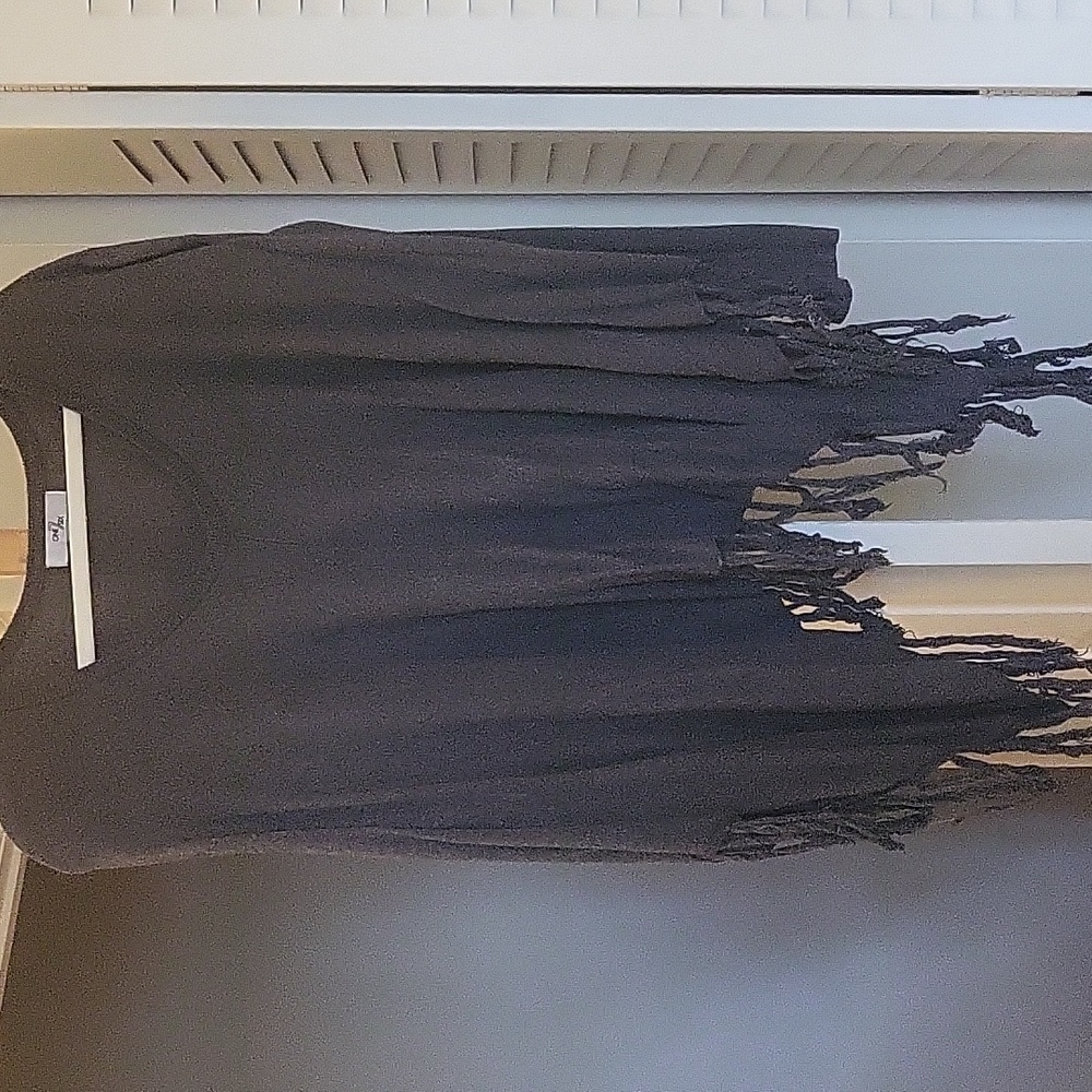 Dark Grey top